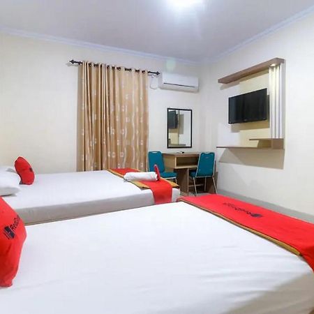 RedDoorz Plus near WTC Batanghari Mall Tanjungjohor Exterior foto